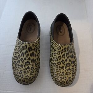 Crocs Neria Pro Work Clogs Leopard